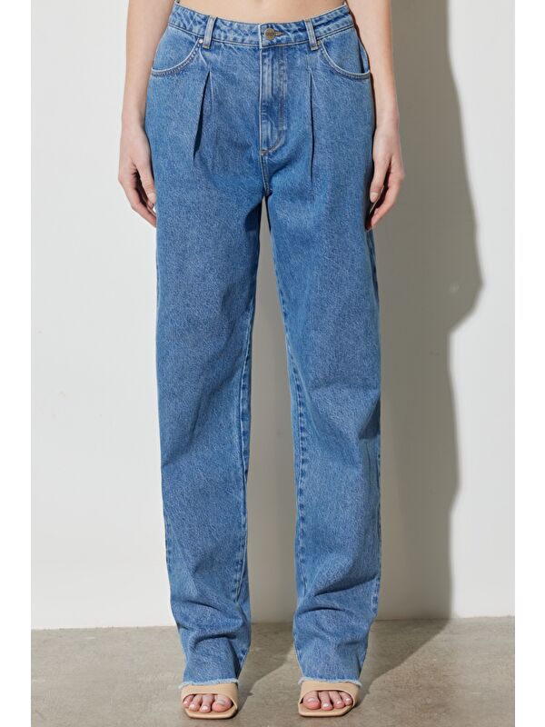Wrangler Straight Fit Düz Kesim %100 Pamuk Normal Bel Açık Mavi Jean Jean Pantolon