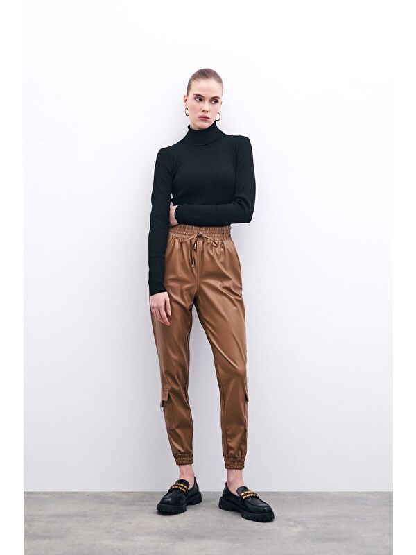 SATEEN Bel Lastikli Deri Jogger Pantolon - Bej