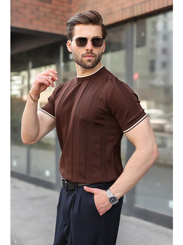 Madmext Kahverengi Bisiklet Yaka Regular Fit Triko Erkek Tişört E7487