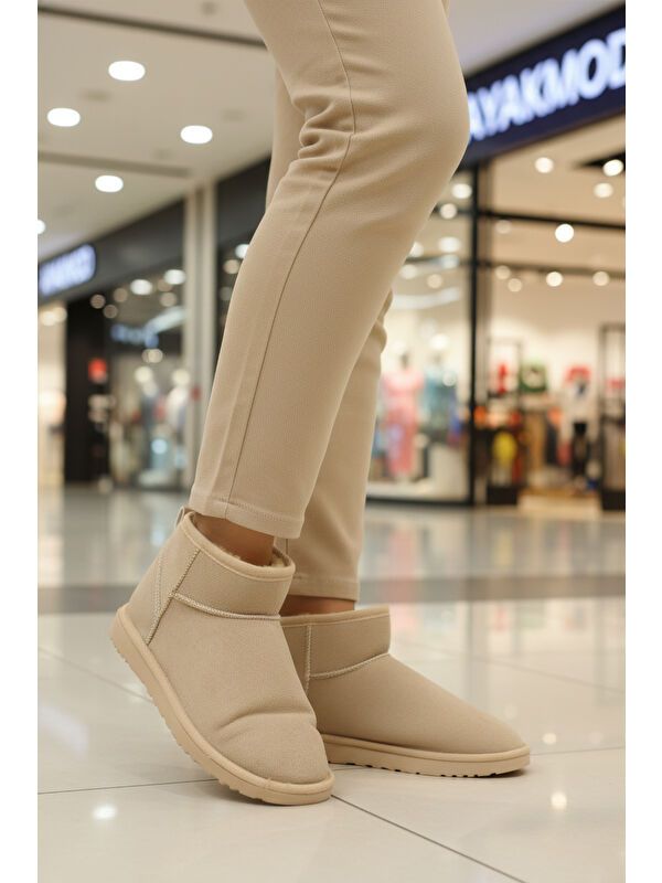 Ayakmod Bej Ayakmod İçi Kürklü Soğuğa Dirençli Kadın Bot U-19 Z