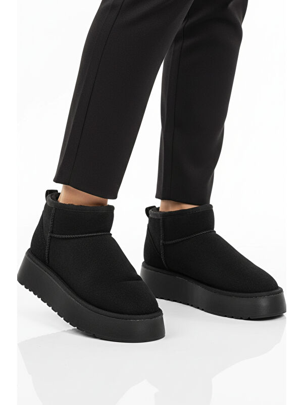 Ayakmod Kahverengi Ayakmod İçi Kürklü Soğuğa Dirençli Kadın Bot U-400 Z