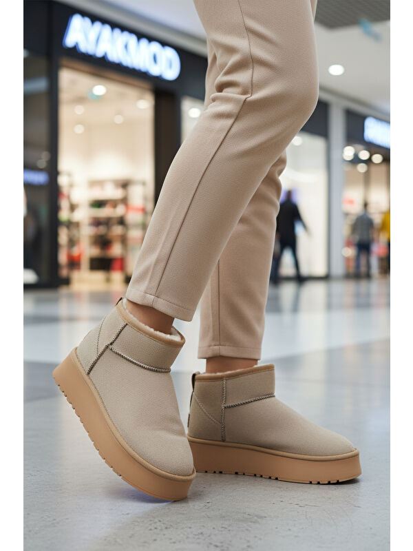 Ayakmod Kahverengi Ayakmod İçi Kürklü Soğuğa Dirençli Kadın Bot U-400 Z