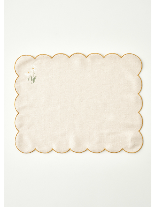 Bella Maison Daisy Baskılı Scallop Kenar Amerikan Servis Bej (35x45 cm)
