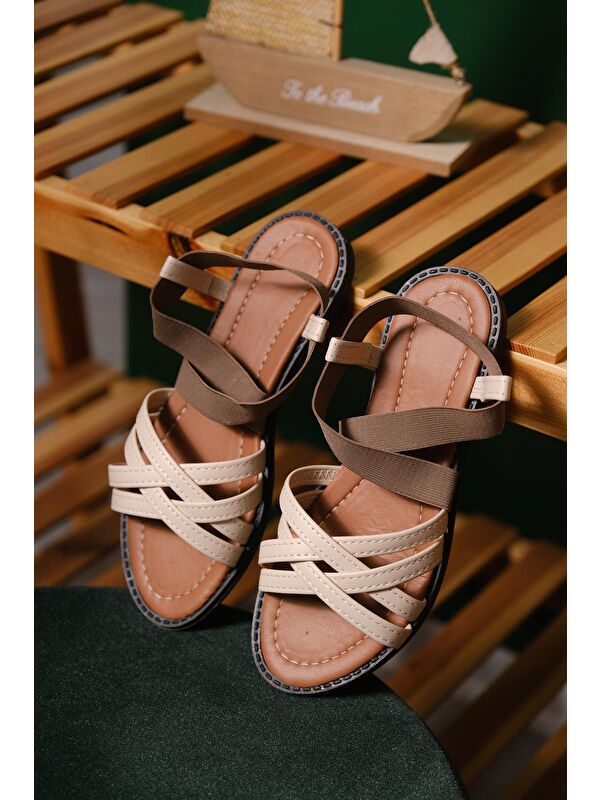 Liqqa Çapraz Deri Detaylı Lastikli Kadın Sandalet - Görsel 2