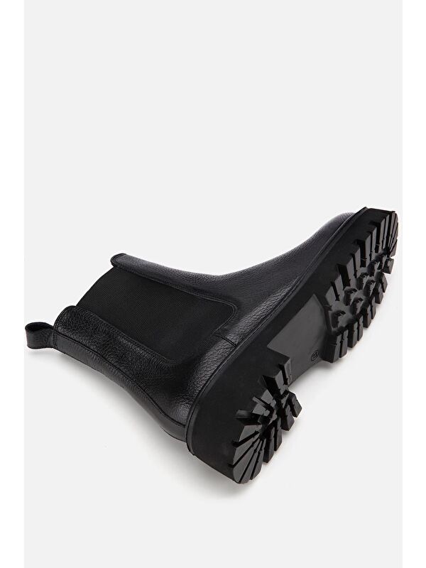 Yaya By Hotiç Siyah Yaya By Hotiç Yaya By Kadın Deri Lastik Detaylı Kalın Tabanlı Düz Bot