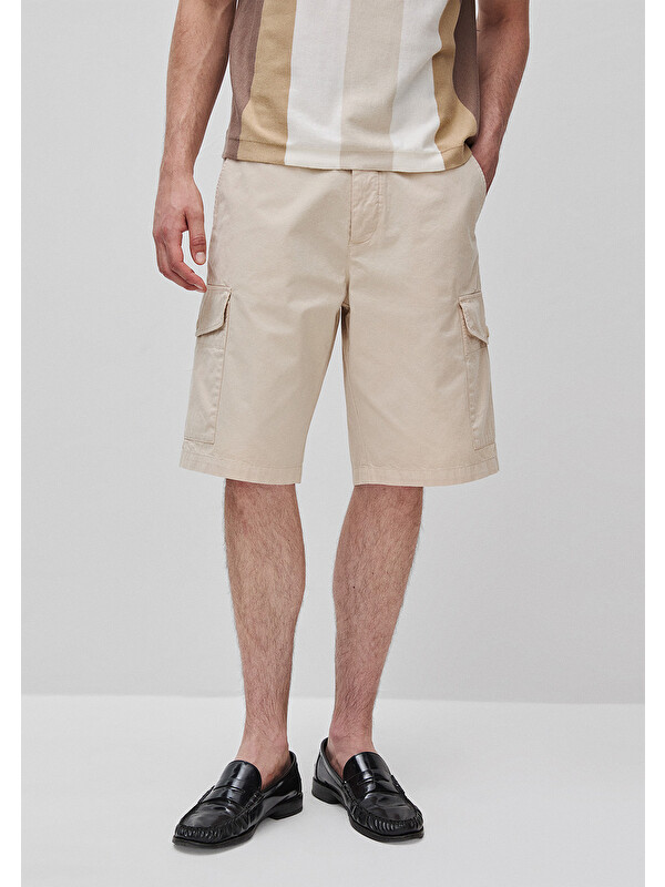 United Colors Of Benetton Erkek Krem %100 Pamuk Geniş Yan Cepli Regular Fit Bermuda Şort