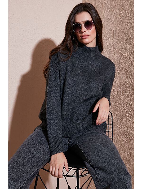 Lela Premium Oversize Fit Balıkçı Yaka Yumuşak Dokulu Triko Kazak 680KZ00469