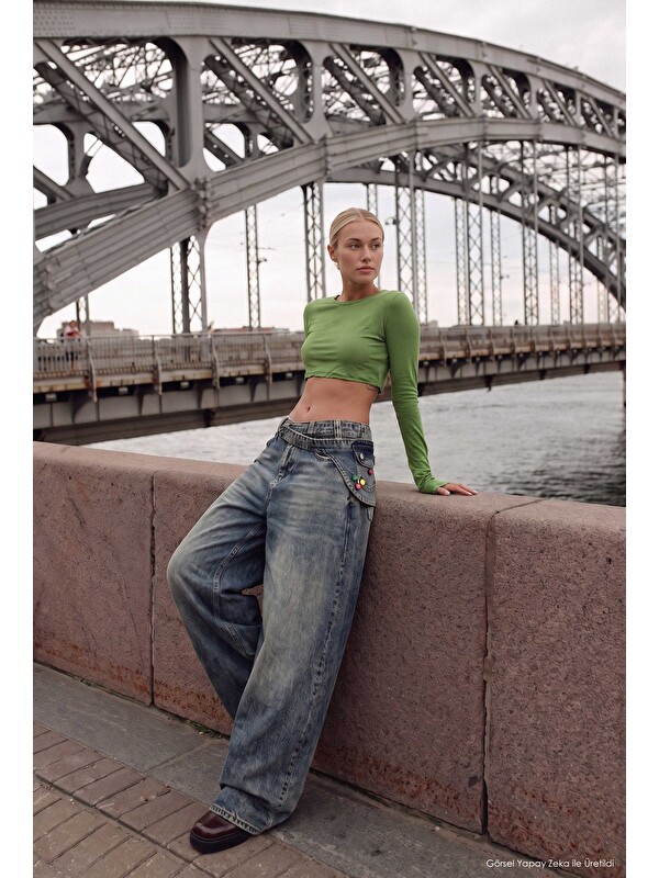It's Basic Kadın Jean Renk 4w6-31 Barrel Fit Bol Kesim Icon Detaylı Özel Tasarım Denim Jean