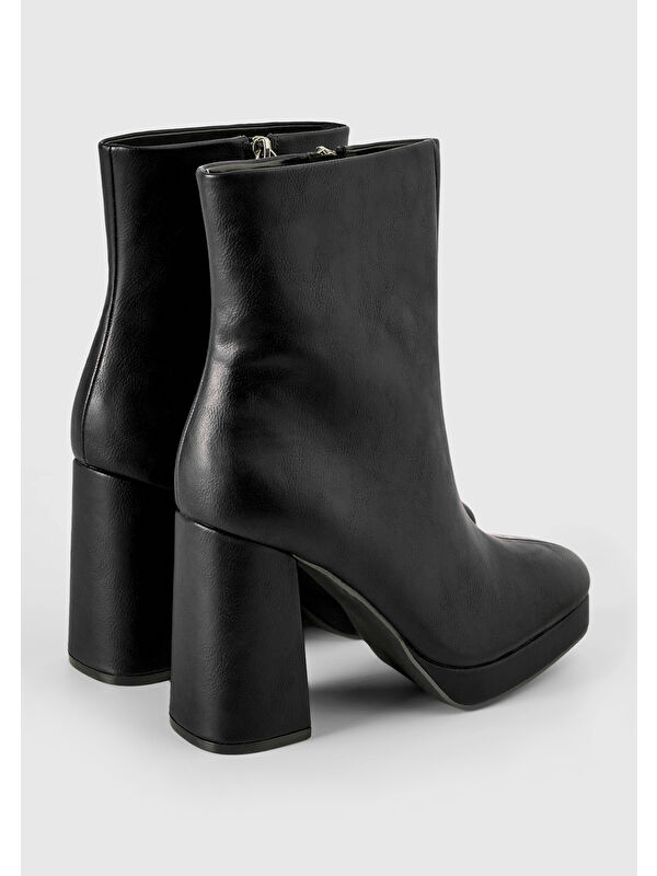 Kadın Siyah Suni Deri Yarım Çizme - Görsel 3