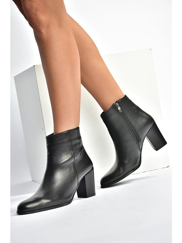 Siyah Kadın Bot V398300303 - Görsel 5