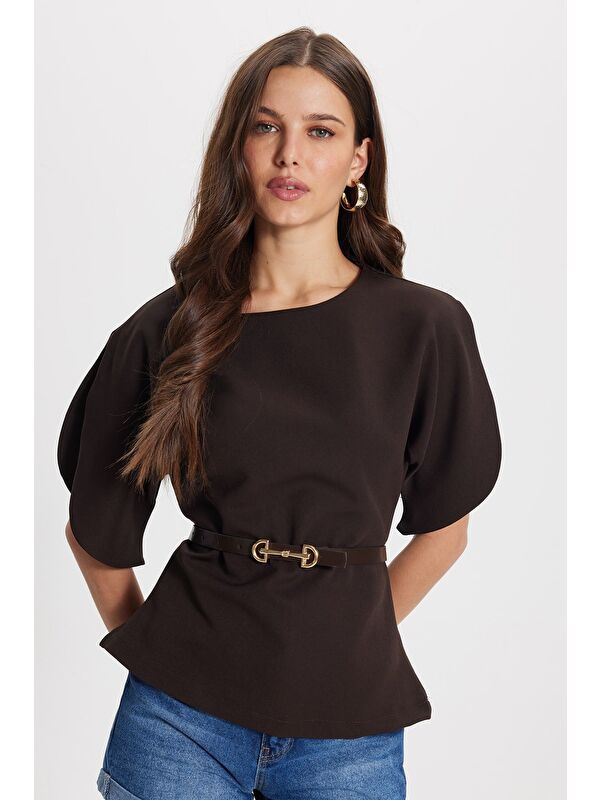 TUDORS Kadın Slim Fit Dar Kesim Kol Detaylı İnce Kemerli Fermuarlı Kahverengi Bluz Gömlek