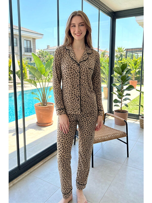 Remsa Kadın Leopar Desen Önü Düğmeli Yumuşak Milan Kumaş Pijama Takımı 250347-10 Kahverengi