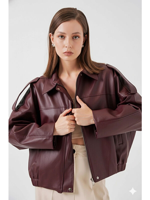 Hazelin Kadın Bordo Oversize Fermuarlı ve Düğmeli Yandan Cepli Suni Deri Ceket HZL25W-BD110551