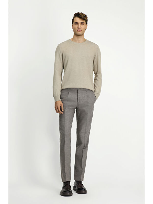 Kiğılı Slim Fit Dar Kesim Elastanlı Pileli Klasik Kumaş Pantolon