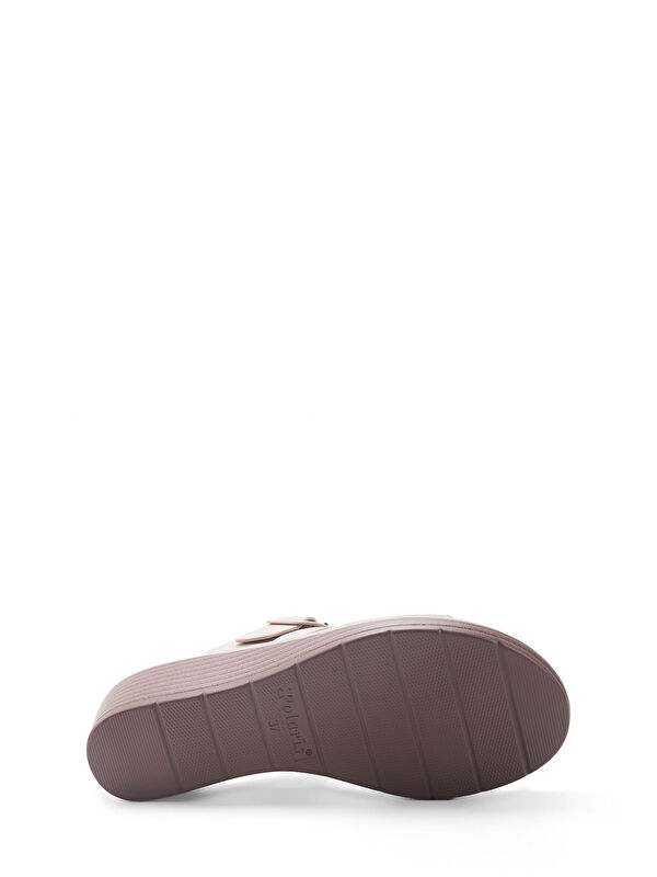 105511.Z5FX Bej Kadın Dolgu Topuk Terlik - Görsel 5