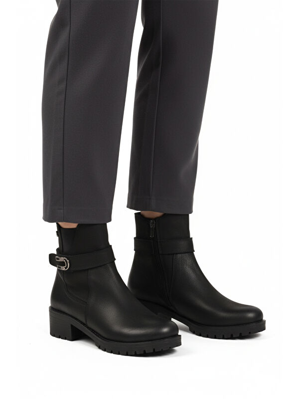 Siyah Nubuk Hakiki Deri Polarlı Kaymaz Kadın Bot 3376K Z - Görsel 2