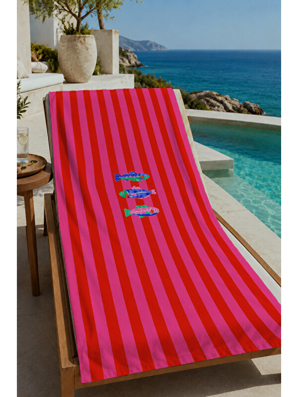Milbay Grup Pembe Kırmızı Çizgili Yaz Sloganlı 70x150 cm Dijital Baskılı Plaj ve Banyo Havlusu