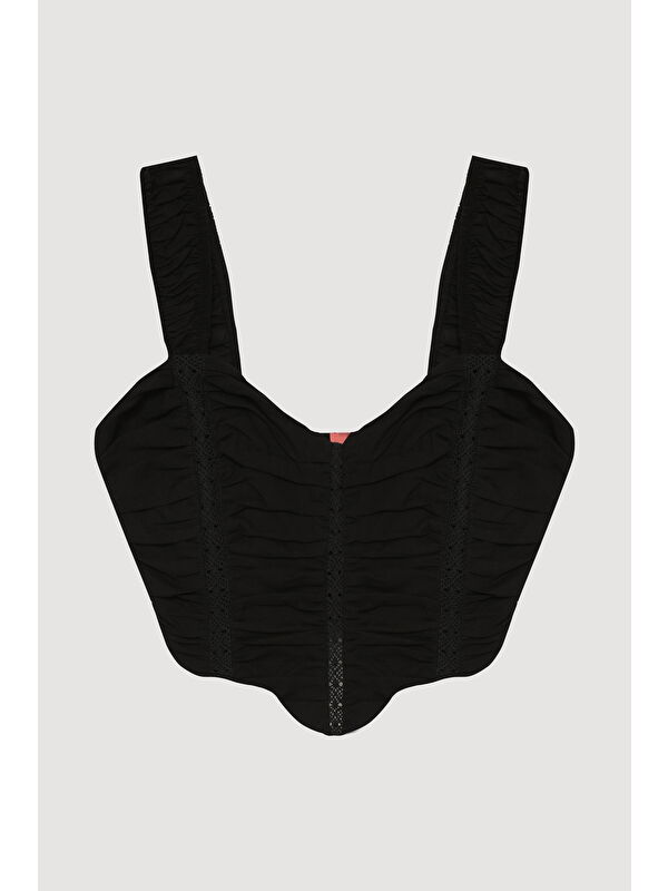 QUZU Dantel Detaylı Drapeli Crop Bluz Siyah