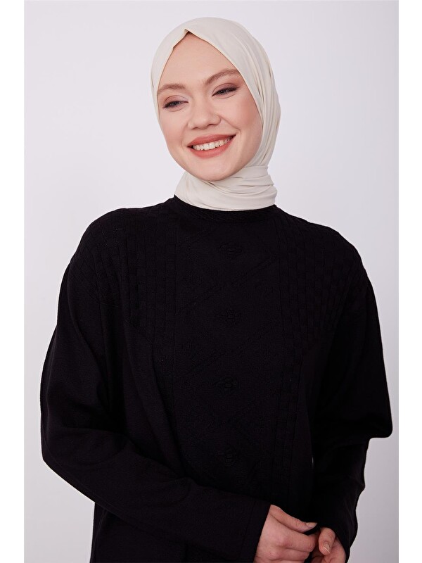 ARMİNE Kazak 23Kd9007 Siyah