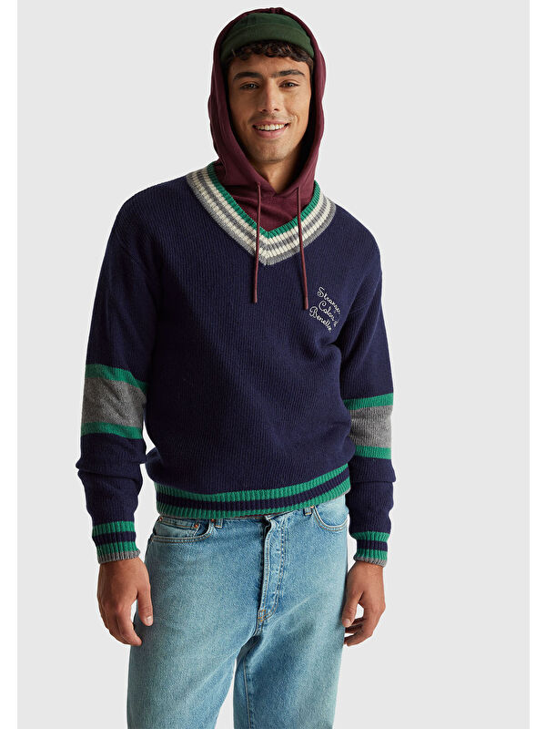United Colors Of Benetton Erkek Lacivert  Yün Karışımlı V Yaka Stranger Things Kazak