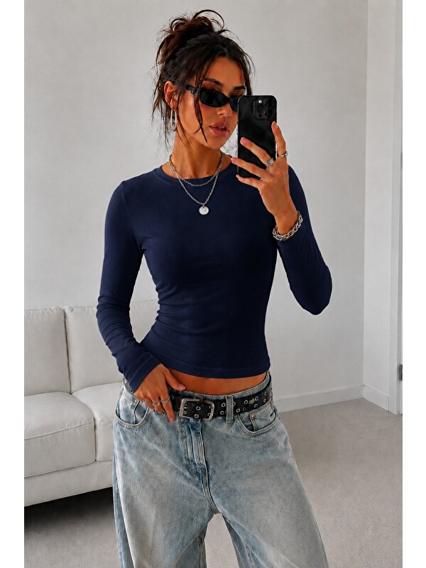 Tarz Cool Kadın Dar/Slim Uzun Kollu Basic Bisiklet Yaka Crop Bluz – Esnek Pamuklu Süprem Kumaş