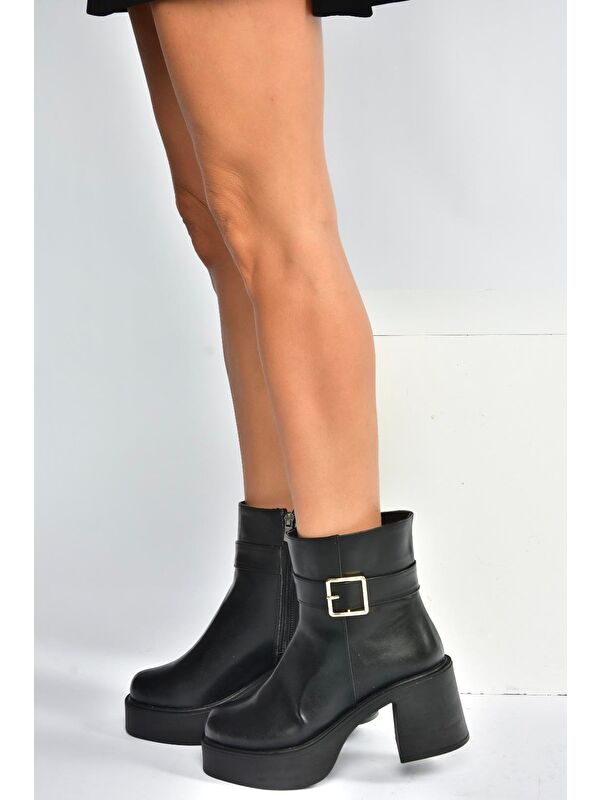 Siyah Kadın Bot V726446609 - Görsel 4