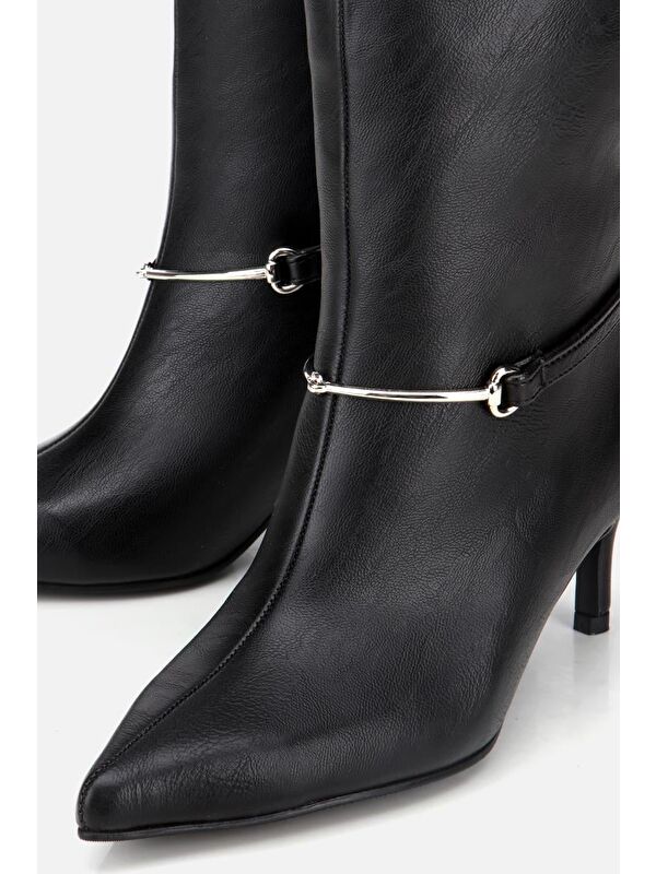 Yaya By Hotiç Kahverengi Yaya By Hotiç Yaya By Kadın Kemer Detaylı Tokalı Bilekte Topuklu Bot