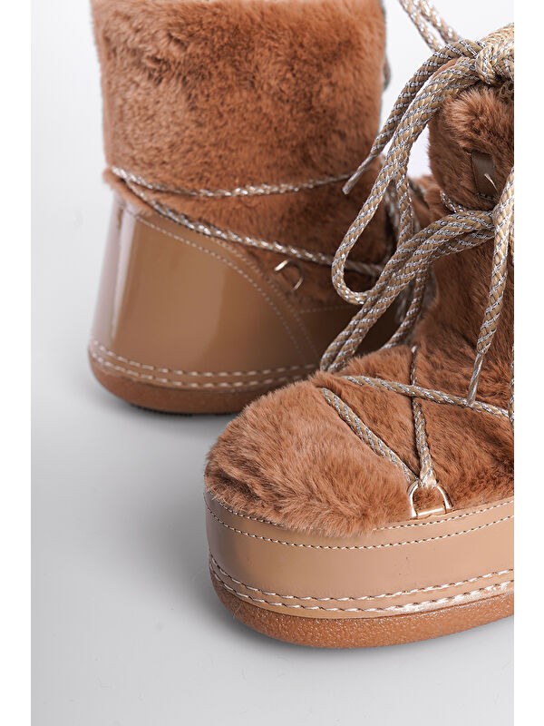 Yuvarlak Burunlu Kalın Tabanlı Kürklü Kadın Kar Botu - Görsel 5