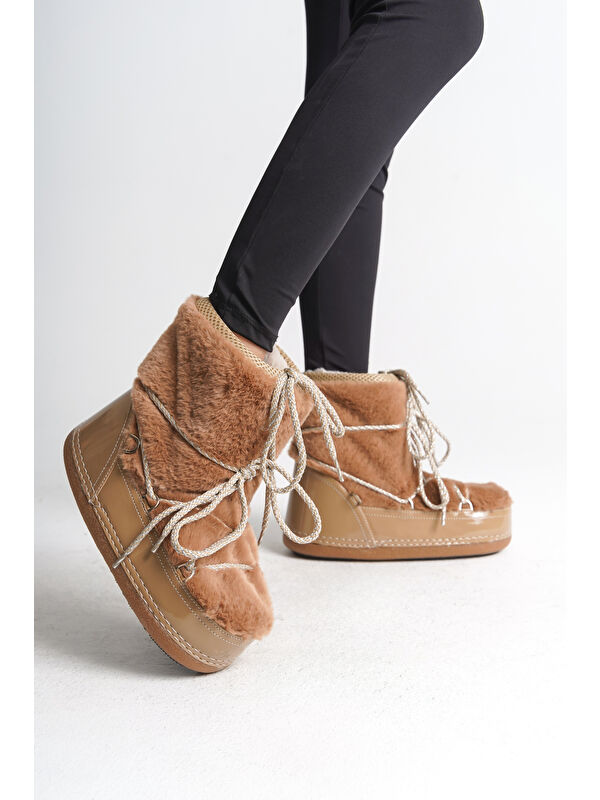 Yuvarlak Burunlu Kalın Tabanlı Kürklü Kadın Kar Botu - Görsel 7