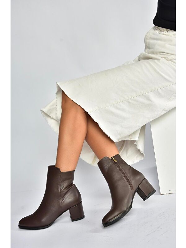 Kahverengi Kadın Bot V468581003 - Görsel 5