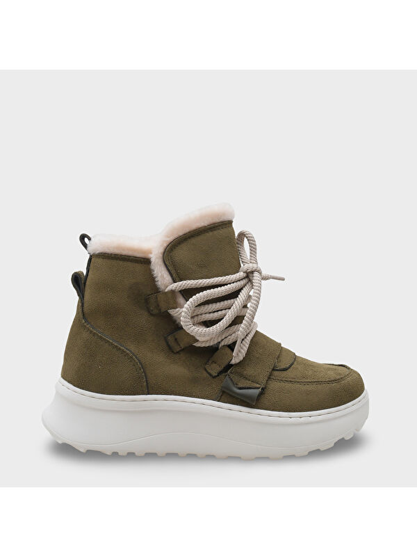 Agatha Kürklü Kadın Bot - Görsel 2