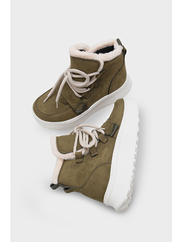 Agatha Kürklü Kadın Bot - Görsel 6