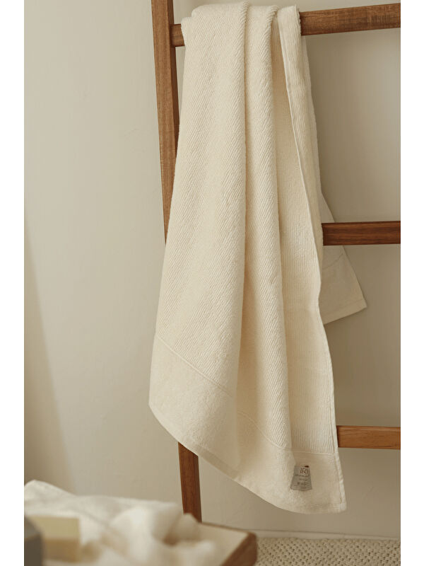 İrya Solena Havlu 70x140cm Ekru