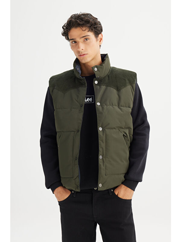 Lee Regular Fit Normal Kesim Çift Kullanımlı Haki Şişme Yelek