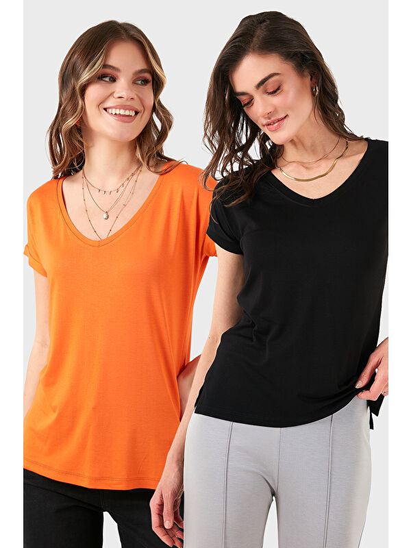 Lela V Yaka Relaxed Fit Yırtmaç Detaylı 2'li Paket Bluz 5862000S2