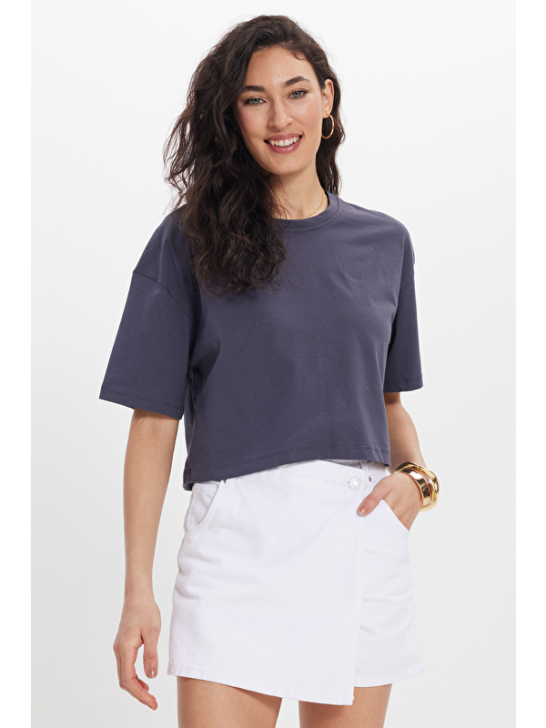 TUDORS Kadın Slim Fit Dar Kesim %100 Pamuk Kısa Kollu Bisiklet Yaka Gri Crop Tişört