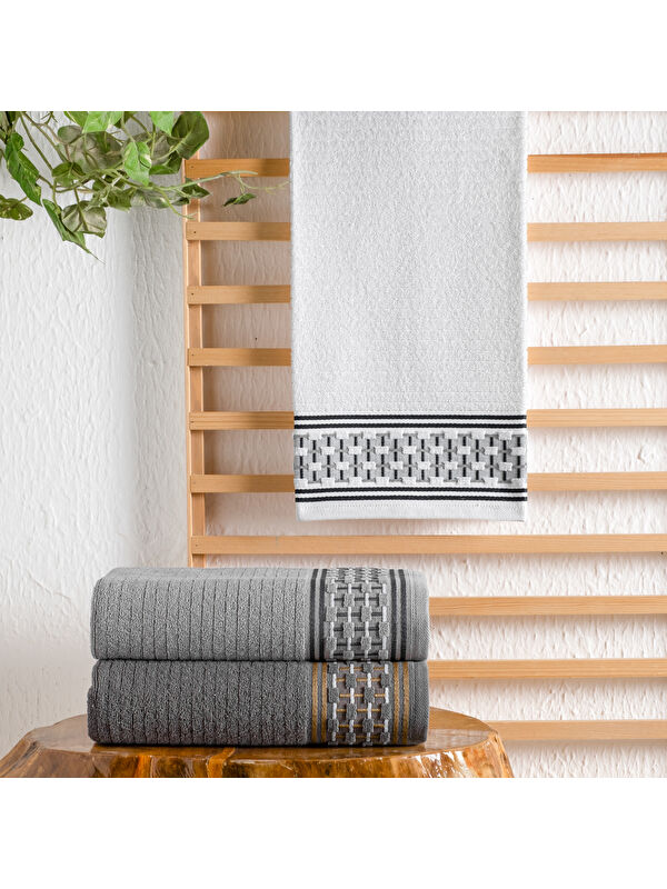 SCHAFER Plain Jakarlı Havlu 50x90-Beyaz