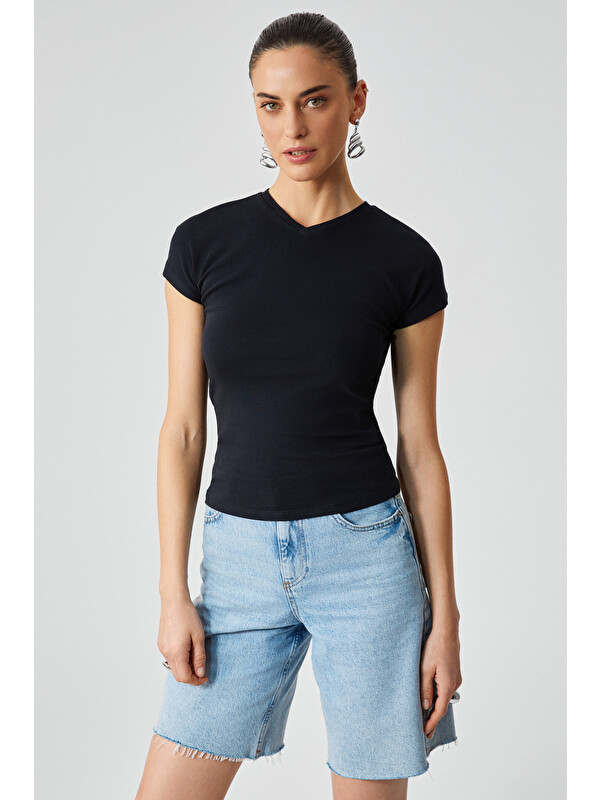 ETHIQUET MARTA Kadın Yuvarlak Yaka Kısa Kol Slim SİYAH T-Shirt