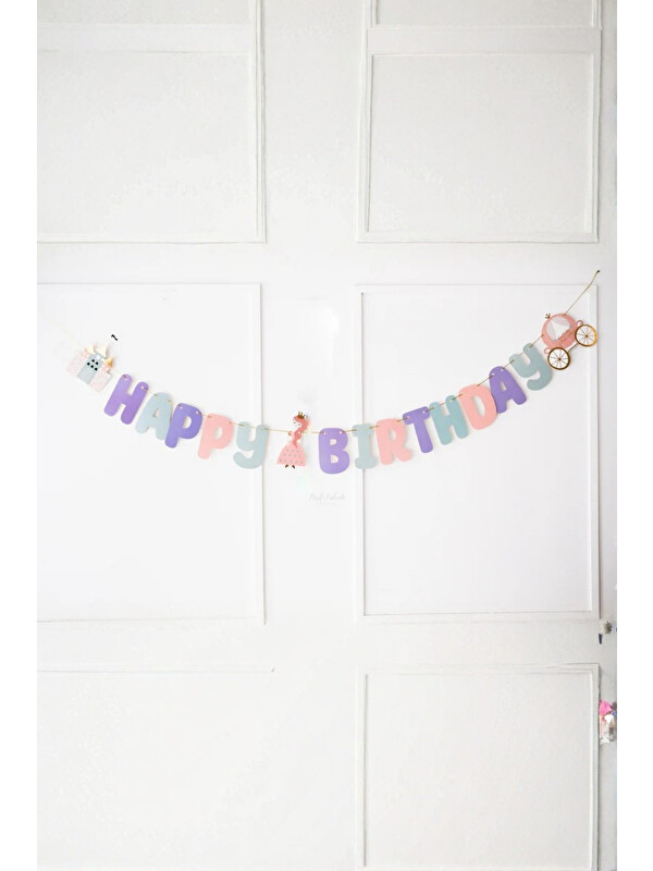 Le Mabelle Çok Renkli  Prenses ve Şato Temalı Happy Birthday Banner