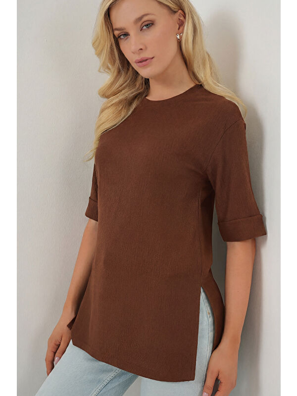 Bigdart 4332 Yanı Yırtmaçlı Örme Tişört - Kahverengi