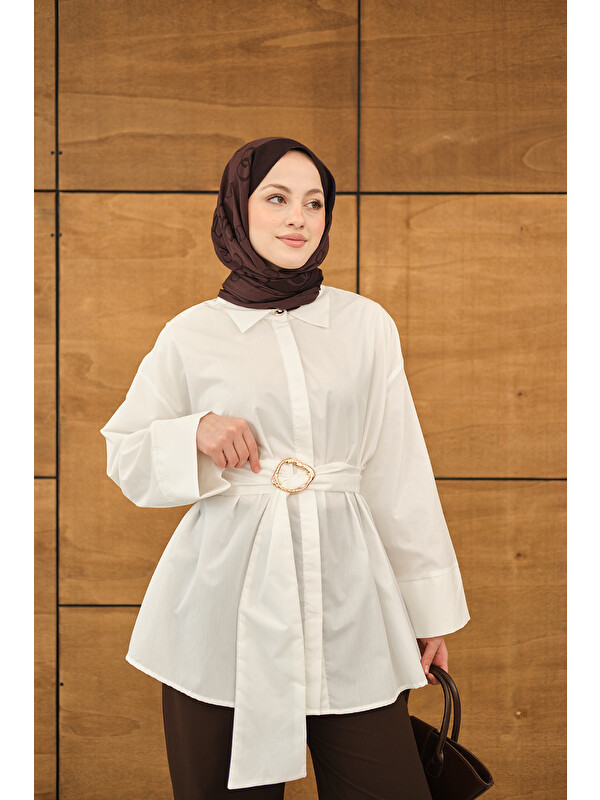 Locco Moda Kadın Toka Detaylı Uzun Kuşaklı Gömlek Beyaz