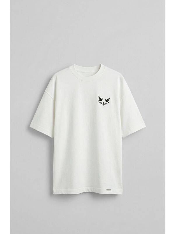 Abluka Online Erkek Oversize Fermuar Detaylı Minimal Nakışlı T-Shirt Ekru