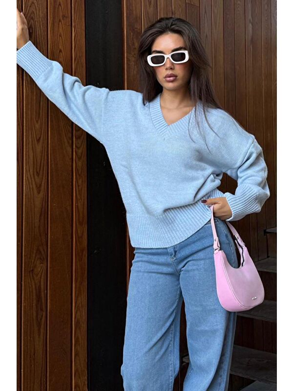 Madmext Bebe Mavisi V Yaka Oversize Kadın Triko Kazak Mg2149