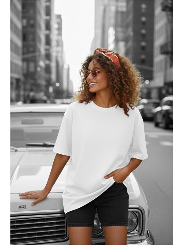 Oksit Mily Kadın Oversize Basic Bisiklet Yaka Pamuklu T-Shirt Rahat Kesim Unisex Sevgili Kombini