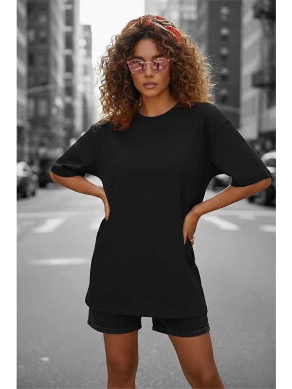 Oksit Mily Kadın Oversize Basic Bisiklet Yaka Pamuklu T-Shirt Rahat Kesim Unisex Sevgili Kombini
