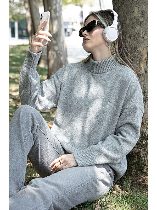 Lela Premium Oversize Fit Balıkçı Yaka Yumuşak Dokulu Triko Kazak 680KZ00469