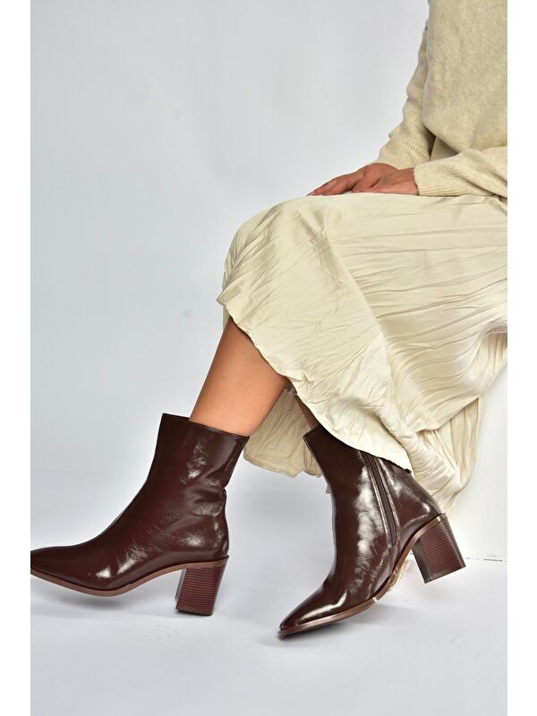 Kahverengi Kadın Bot V250330309 - Görsel 5