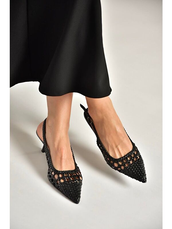 Fox Shoes Siyah Kadın Topuklu Ayakkabı Y820026509
