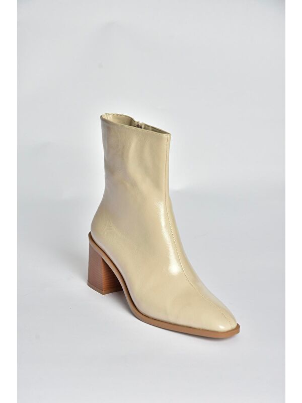 Bej Kadın Bot V250330309 - Görsel 8