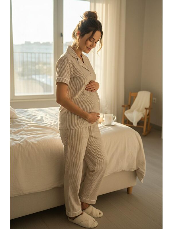 MİSS DÜNYA LİSSA Pure Comfort Önden Düğmeli Gömlek Yaka Çizgili Kısa Kol Hamile ve Lohusa Pijama Takımı